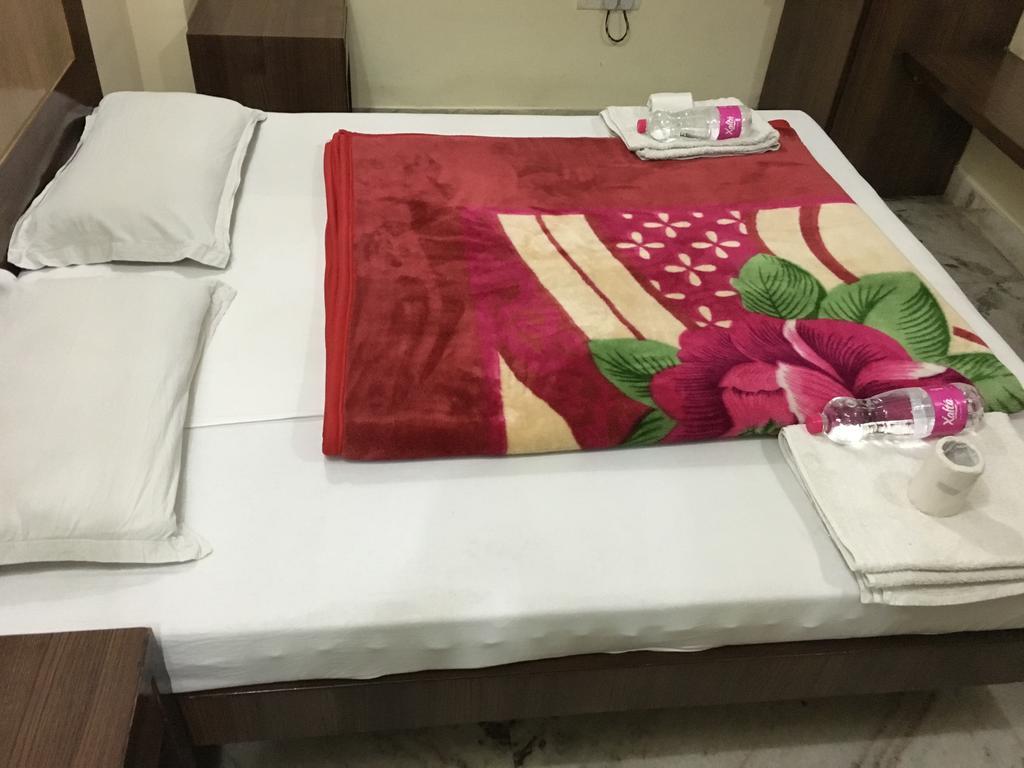 Hotel Vintage Inn Új-Delhi Kültér fotó